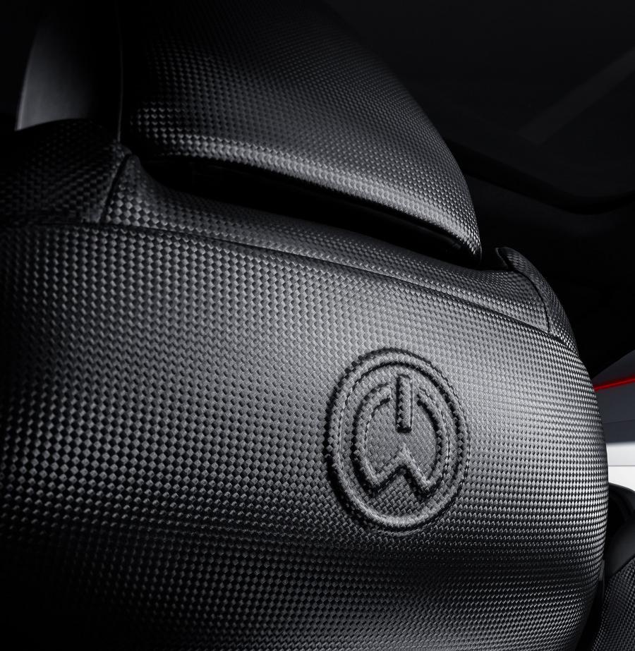  Lexus NX200t by will.i.am 2014 года  (фото 2 из 7)